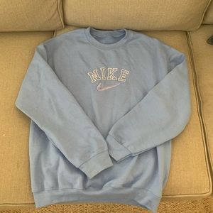 embroidered nike hoodie-blue